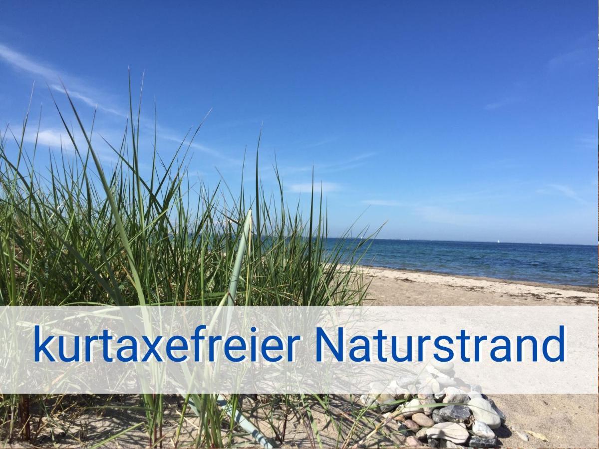 Boeltser Hus Ferienwohnungen Mit Strandkorb Und Kamin 10 Gehminuten Zum Kurtaxefreien Sandstrand Kraksdorf Esterno foto