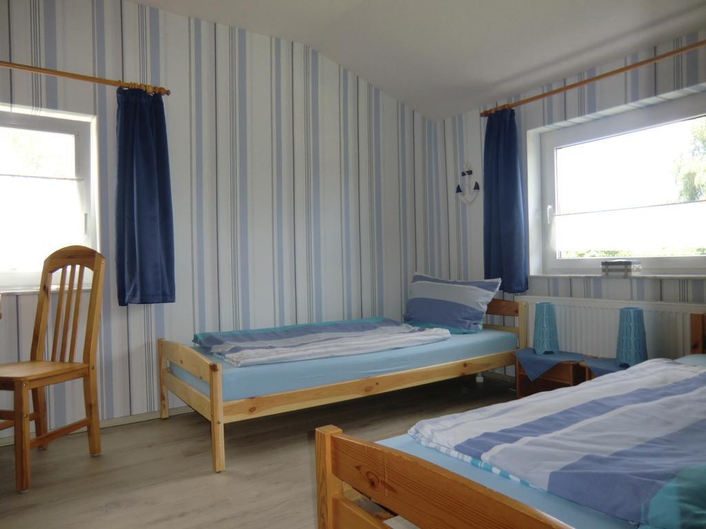 Boeltser Hus Ferienwohnungen Mit Strandkorb Und Kamin 10 Gehminuten Zum Kurtaxefreien Sandstrand Kraksdorf Esterno foto